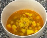 Foto del paso 8 de la receta Guiso de Garbanzos con Choco y Langostinos