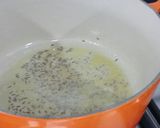 Foto del paso 1 de la receta Pechugas de pollo al miso y zumo de naranja y coliflor con comino