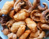 Foto langkah ke 3 dari resep Sotong goreng tepung.