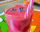 Φωτογραφία βήματος 4 της συνταγής Smoothie με παντζάρι, ανανά και μύρτιλλα
