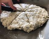 A picture of step 4 of Zaatar and cheese scones.