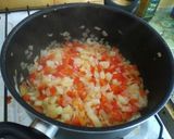 Foto del paso 4 de la receta: Repollo en cintas con tuco