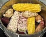 Hình bước làm 1 của món Khoai Lang Hấp Chấm Muối Dầu