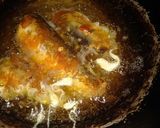 Foto langkah ke 4 dari resep Ikan sarden goreng saus pedas.