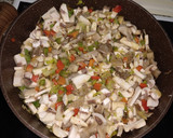 Foto del paso 3 de la receta: Solomillo con salsa de verduras y guarnición