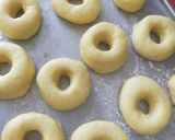 Foto langkah ke 3 dari resep Donat kentang empuk.