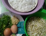Foto langkah ke 1 dari resep Mi Tiaw goreng sederhana.