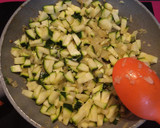 Foto del paso 2 de la receta: Quiche de marisco y verduras con pan de molde