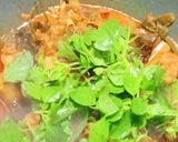 Foto langkah ke 5 dari resep Ayam woku otentik.