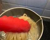 Spaghetti bolognese with Thai green pesto recipe step 4 photo