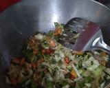 A picture of step 3 of Chinese Schezwan veg noodle rice (two in one) #Nov #W2.