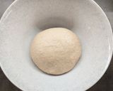 Pihe-puha pizzás csiga kelt tésztából recept fázis 2 fotója