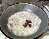Foto langkah ke 2 dari resep Sosis Solo Goreng.
