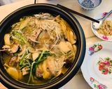 Hình bước làm 3 của món Lẩu gà lá é