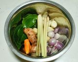 Foto langkah ke 1 dari resep Soto Ayam Kampung (tanpa msg).
