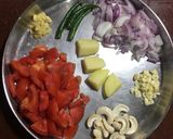 A picture of step 1 of Matar Mushroom Masala.