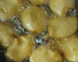 A picture of step 3 of Dahi Vada (Dahi bhalla).