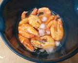 A picture of step 2 of Drunken Shrimp.