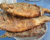 Foto langkah ke 1 dari resep Bandeng Presto Goreng Sambal Bawang.
