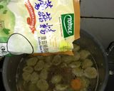 Foto langkah ke 4 dari resep Sop tulang ayam.