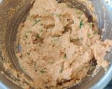 A picture of step 4 of Masoor Dal Pakoda.