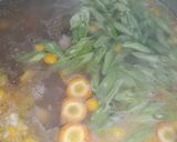 Foto langkah ke 2 dari resep Sayur Sop Komplit.
