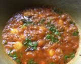 A picture of step 5 of Batata nu Shaak (no onion garlic).