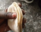 A picture of step 5 of Pastry spring rolls.