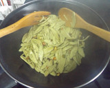 Foto del paso 2 de la receta: Hojas de olivo con espinacas (Foglie di ulivo agli spinaci