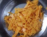 Foto del paso 2 de la receta: Papas fritas con salsa cheddar