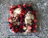 Foto del paso 2 de la receta: Crumble de frutos rojos sin azúcar ni harina!