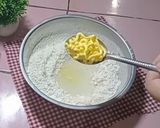 Foto langkah ke 1 dari resep Pizza teflon empuk takaran sendok|tanpa telur.