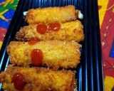 A picture of step 7 of Cheese Rolls.