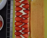 Foto langkah ke 8 dari resep Japanese Strawberry Short Cake.