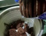 A picture of step 2 of Chocolate cake.