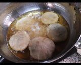 A picture of step 7 of Hare pyaz ki kachori.