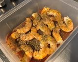 Une image de l'étape 5 de Crevettes sauvages marinées épices,agrumes et origan.
