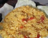 A picture of step 2 of Vegetable khichdi sizzler.