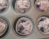 Foto langkah ke 6 dari resep Blueberry Muffin.