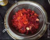 A picture of step 4 of Tomato Carrot & Beetroot Soup.