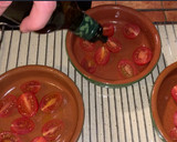 Foto del paso 1 de la receta: Cherrys con huevos al horno