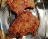 A picture of step 6 of Crumbed pork chops.