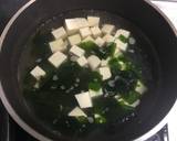 Foto del paso 4 de la receta Sopa de miso con tofu y wakame