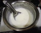 A picture of step 2 of Makhana Raita.