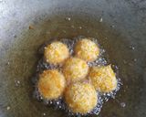 Foto langkah ke 6 dari resep Snack MPASI 10m+ "Bola bola kentang lumer".