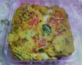 சீஸ் பிரெட் வெஜ் ஆம்லெட்(cheese bread veg omelette recipe in tamil) ரெசிபி ஸ்டேப் 3 புகைப்படம்