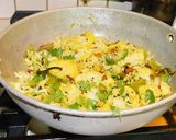 A picture of step 5 of Fried Rice with Cauliflower.