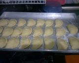 Foto langkah ke 2 dari resep Kulit Pastel Renyah dan Krispy.