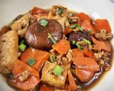 Foto langkah ke 4 dari resep Tofu-mushroom stir fry.