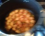 A picture of step 7 of Chicken balls rice with Russian salad.